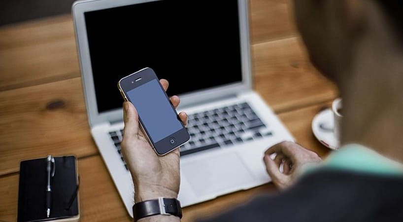 Como espelhar tela do celular quebrado no PC via USB
