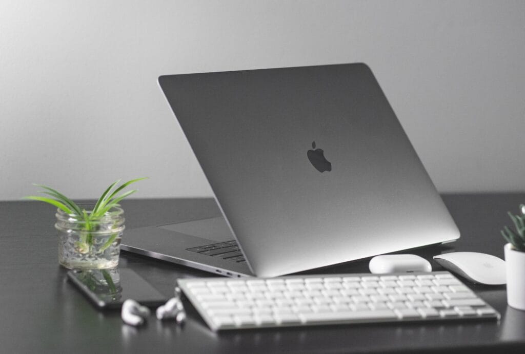 troca-de-tela-de-macbook